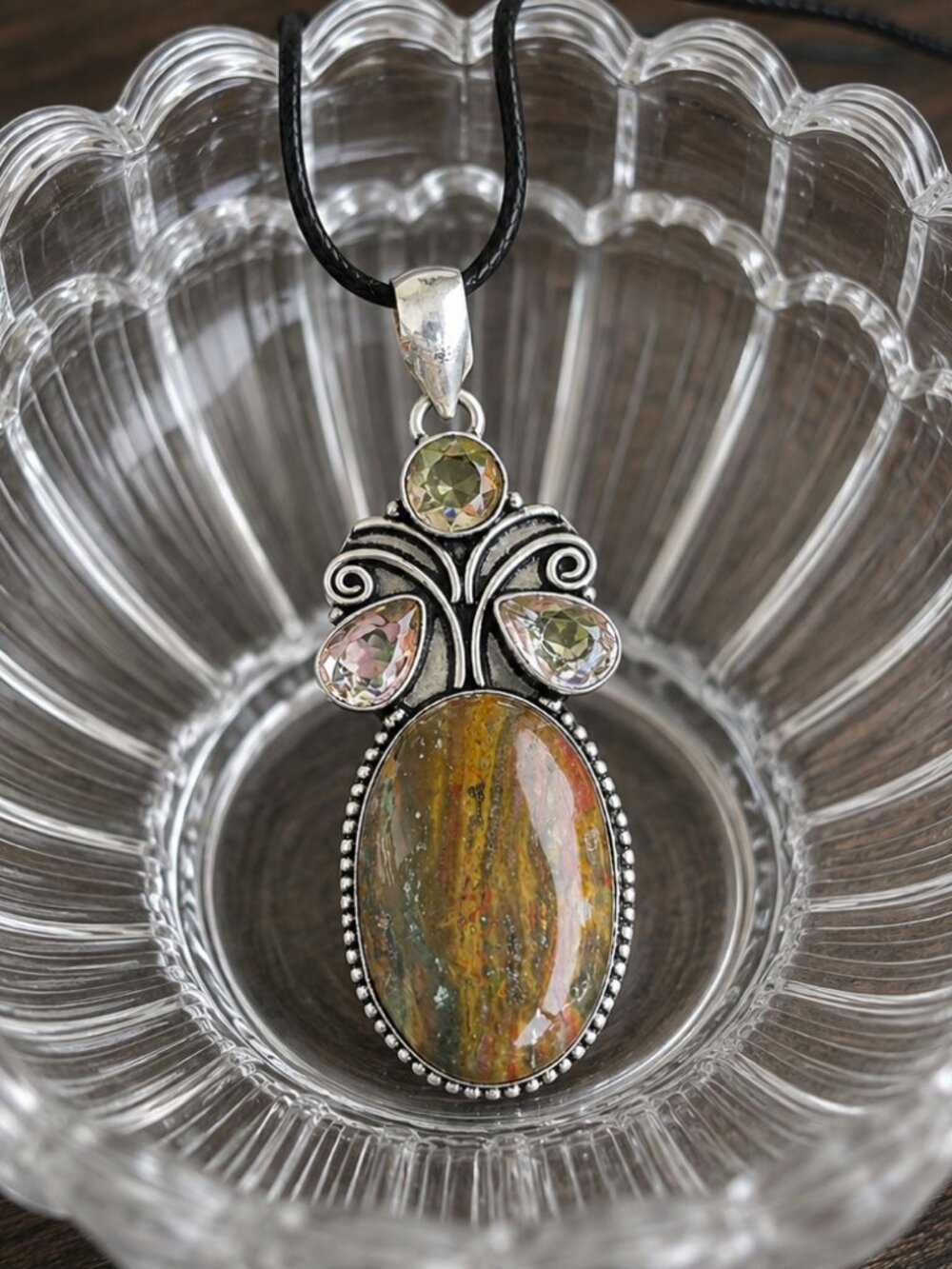 Large 925 Sterling Silver 3 Leaf Indian Bloodstone Pendant Necklace